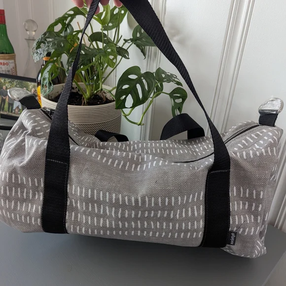 Gray Patterned Canvas Duffle Bag - Picture 8 of 15